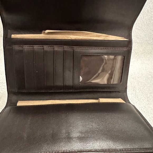 Coach Brown Signature Wallet - Picture 5 of 9